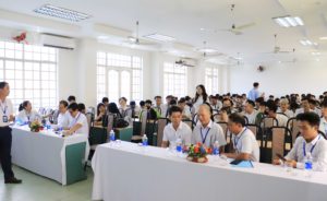 LỄ TỔNG KẾT NĂM HỌC 2023 – 2024 & TRAO BẰNG KHEN CHO SINH VIÊN CÓ THÀNH TÍCH HỌC TẬP TỐT